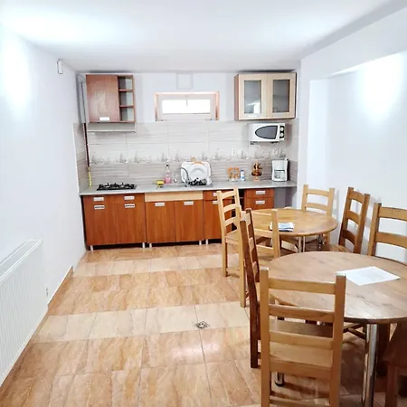 Cristian 게스트하우스