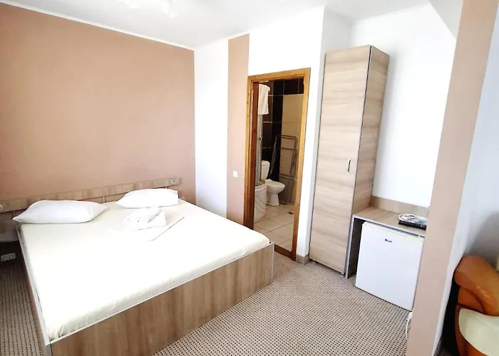 Cristian 4* 데포리노드