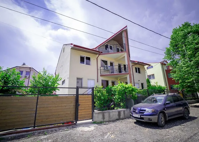 Cristian 게스트하우스 4*