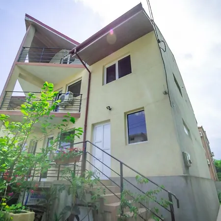 Cristian Guest house *