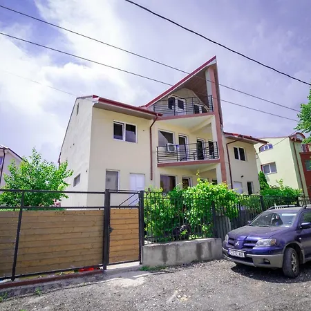 Cristian Guest house *